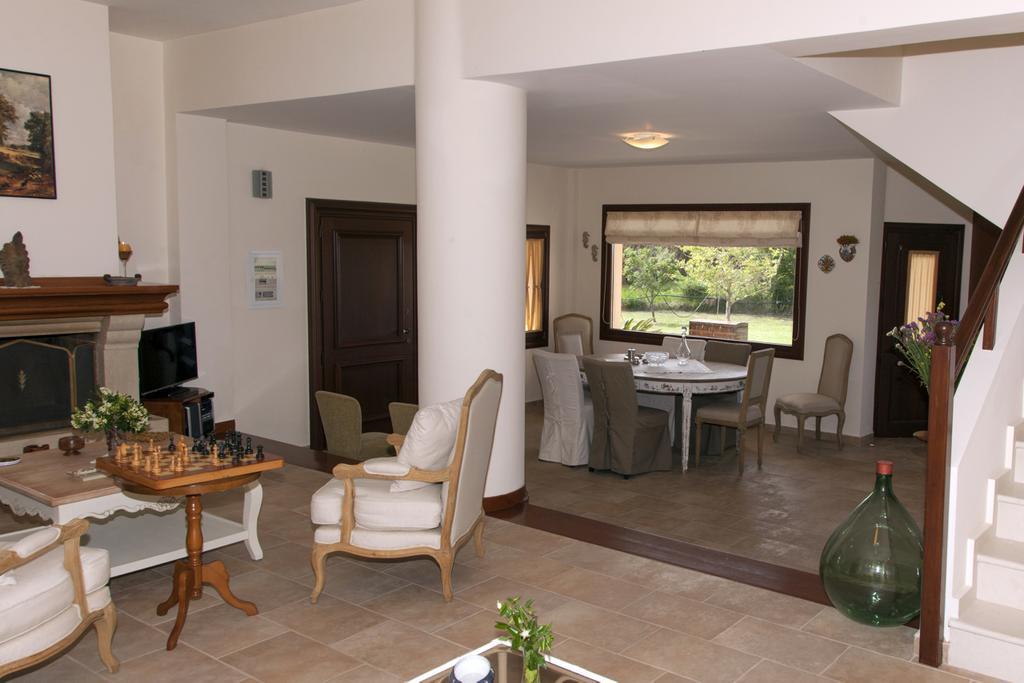 Villa Allegra Korfalonas Luaran gambar